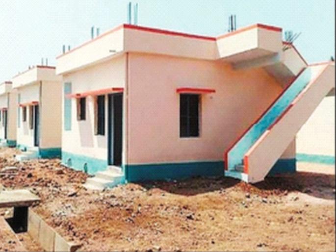 There is no effective implementation of the Prime Minister's Housing Scheme | पंतप्रधान आवास योजनेची प्रभावी अंमलबजावणी नाही; गरिबांना हक्काचा निवारा कधी मिळणार? There is no effective implementation of the Prime Minister's Housing Scheme | पंतप्रधान आवास योजनेची प्रभावी अंमलबजावणी नाही; गरिबांना हक्काचा निवारा कधी मिळणार?