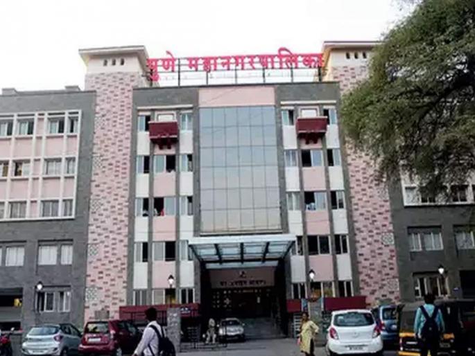 An employee of Pune Municipal Corporation gave a loan of Rs 40 thousand | पुणे महापालिकेच्या कर्मचाऱ्याने ४० हजारांचे कर्ज देऊन उकळले साडेनऊ लाख; महिलेवर आली उपासमारीची वेळ An employee of Pune Municipal Corporation gave a loan of Rs 40 thousand | पुणे महापालिकेच्या कर्मचाऱ्याने ४० हजारांचे कर्ज देऊन उकळले साडेनऊ लाख; महिलेवर आली उपासमारीची वेळ