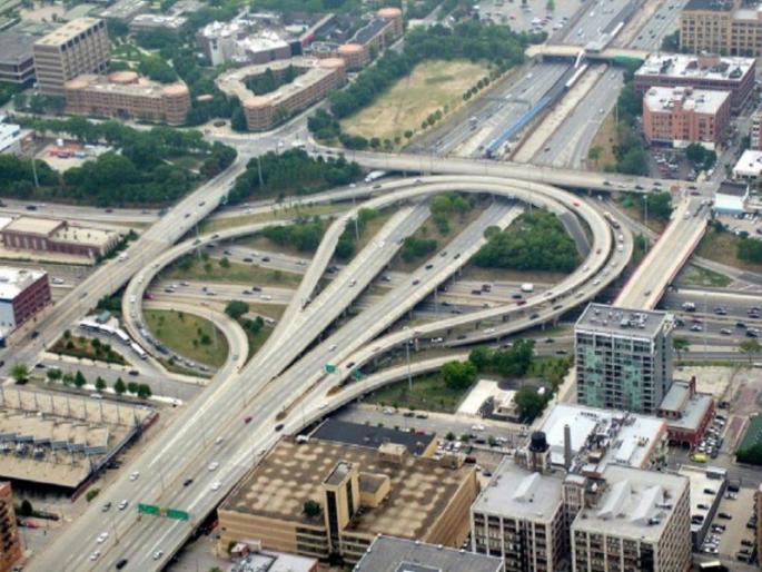 BRT track will be set up on 134 kilomeeters of ring road: Kiran Gitte | रिंगरोडच्या १३४ किलोमीटर मार्गावर उभारणार बीआरटी ट्रॅक : किरण गित्ते   BRT track will be set up on 134 kilomeeters of ring road: Kiran Gitte | रिंगरोडच्या १३४ किलोमीटर मार्गावर उभारणार बीआरटी ट्रॅक : किरण गित्ते