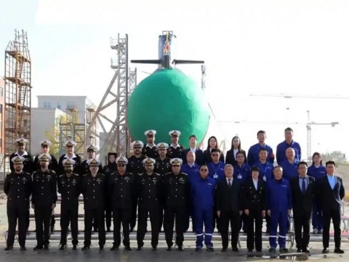 Sunk by India in the 1971 war; Now after 54 years, Pakistan Navy gets new 'PNS-Ghazi' submarine | 1971 च्या युद्धात भारताने बुडवलेली; आता 54 वर्षांनंतर पाकिस्तानी नौसेनेला मिळाली 'PNS-गाजी' पाणबुडी Sunk by India in the 1971 war; Now after 54 years, Pakistan Navy gets new 'PNS-Ghazi' submarine | 1971 च्या युद्धात भारताने बुडवलेली; आता 54 वर्षांनंतर पाकिस्तानी नौसेनेला मिळाली 'PNS-गाजी' पाणबुडी