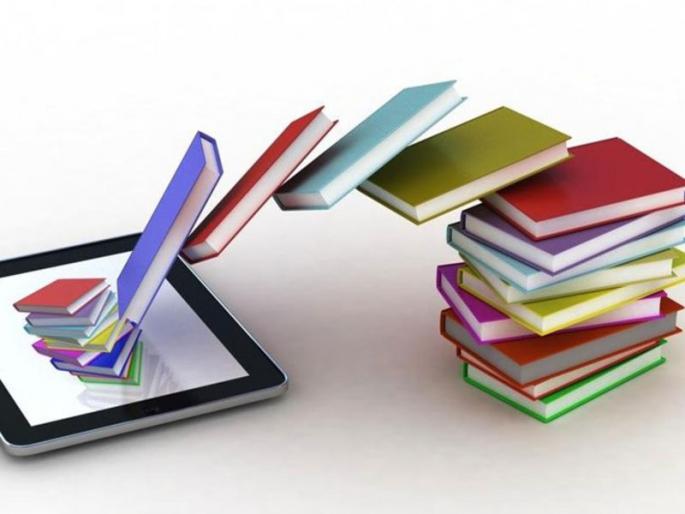 'Digitization' hands in libraries | ग्रंथालयांना ‘डिजिटायझेशन’चा हात 'Digitization' hands in libraries | ग्रंथालयांना ‘डिजिटायझेशन’चा हात