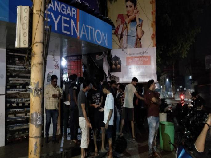 here you can get breakfast at 3am also | पुण्यात इथे सकाळी ३ वाजताही मिळतो नाष्टा here you can get breakfast at 3am also | पुण्यात इथे सकाळी ३ वाजताही मिळतो नाष्टा