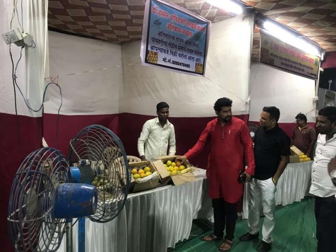 Respond to the government's Mango Festival at Ulwe | शासनाच्या आंबा महोत्सवाला उलवे येथे प्रतिसाद Respond to the government's Mango Festival at Ulwe | शासनाच्या आंबा महोत्सवाला उलवे येथे प्रतिसाद