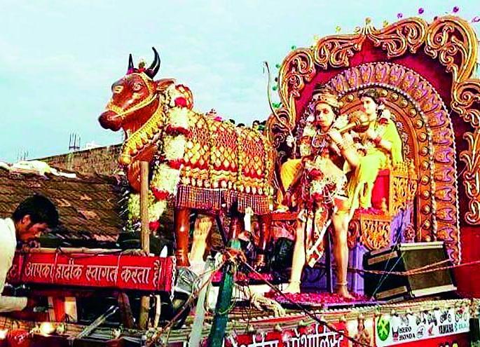 Sindi's Tanha Pola will make its way to the Centennial Golden Festival | सिंदीच्या तान्हा पोळ्याची शतकोत्तर सुवर्ण महोत्सवाकडे वाटचाल Sindi's Tanha Pola will make its way to the Centennial Golden Festival | सिंदीच्या तान्हा पोळ्याची शतकोत्तर सुवर्ण महोत्सवाकडे वाटचाल