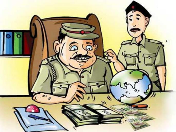 pune poilce constable caught taking bribe Asked for Rs 5,000 for not taking the woman complaint | Pune Poilce: लाच घेणारा हवालदार जाळ्यात; महिलेची तक्रार न घेण्यासाठी मागितले ५ हजार pune poilce constable caught taking bribe Asked for Rs 5,000 for not taking the woman complaint | Pune Poilce: लाच घेणारा हवालदार जाळ्यात; महिलेची तक्रार न घेण्यासाठी मागितले ५ हजार