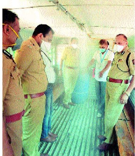 'Sanitization van' to save police from corona in Nagpur | Corona Virus in Nagpur; नागपुरातील पोलिसांना कोरोनापासून वाचविणार ‘सॅनिटायझेशन व्हॅन’