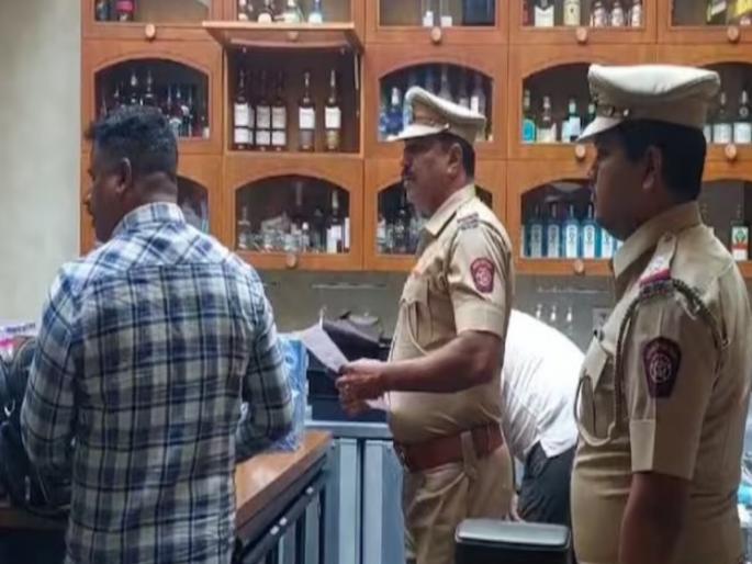 Action on unauthorized pubs and bars in Pune suddenly stop The number went from 40 to 2 straight away doubting the pune administration | पुण्यात अनधिकृत पब, बारवरील कारवाई अचानक ‘थंड’! संख्या ४० वरून थेट २ वर, प्रशासनावर संशय Action on unauthorized pubs and bars in Pune suddenly stop The number went from 40 to 2 straight away doubting the pune administration | पुण्यात अनधिकृत पब, बारवरील कारवाई अचानक ‘थंड’! संख्या ४० वरून थेट २ वर, प्रशासनावर संशय