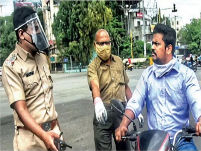 Pimpri citizens continue to violate rules, action against 463 citizens walking around without masks | पिंपरीत नागरिकांकडून नियमांचे उल्लंघन होण्याचे सत्र सुरूच, विनामास्क फिरणाऱ्या ४६३ नागरिकांवर कारवाई Pimpri citizens continue to violate rules, action against 463 citizens walking around without masks | पिंपरीत नागरिकांकडून नियमांचे उल्लंघन होण्याचे सत्र सुरूच, विनामास्क फिरणाऱ्या ४६३ नागरिकांवर कारवाई