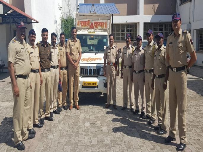 one arrested by local crime branch of cattle smuggling gang | जनावरे चोरणाऱ्या टोळीच्या म्होरक्यास स्थानिक गुन्हेशाखेकडून अटक one arrested by local crime branch of cattle smuggling gang | जनावरे चोरणाऱ्या टोळीच्या म्होरक्यास स्थानिक गुन्हेशाखेकडून अटक