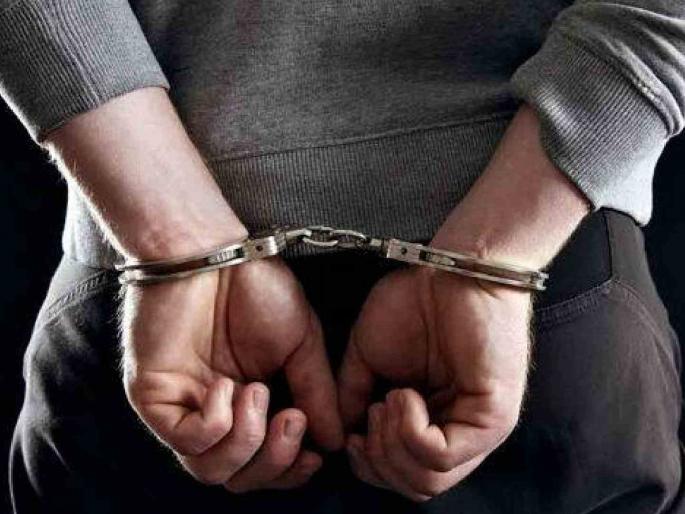 Jagdish Uike, who made bomb threats, is in police custody; A thorough investigation is underway by the police | बॉम्बस्फोटाची धमकी देणारा जगदीश उईके पोलिसांच्या ताब्यात; पोलिसांकडून कसून चौकशी सुरू Jagdish Uike, who made bomb threats, is in police custody; A thorough investigation is underway by the police | बॉम्बस्फोटाची धमकी देणारा जगदीश उईके पोलिसांच्या ताब्यात; पोलिसांकडून कसून चौकशी सुरू