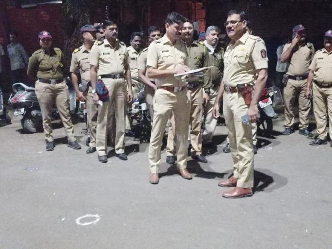 In spite of police presence in Pimprit indiscriminate firing by criminals in Sarai | पिंपरीत पोलिसांकडून बंदोबस्त असतानाही सराईत गुन्हेगाराकडून भरचौकात गोळीबार In spite of police presence in Pimprit indiscriminate firing by criminals in Sarai | पिंपरीत पोलिसांकडून बंदोबस्त असतानाही सराईत गुन्हेगाराकडून भरचौकात गोळीबार