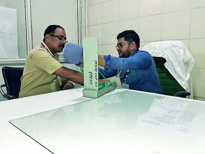 Increased police BP Sugars, increased tension of MLAs | पोलीसांची वाढली बीपी-शुगर, आमदारांचे वाढले टेंशन