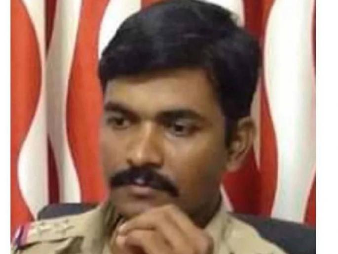 Corrupt police in ACB's net; While taking a bribe of Rs 1 lakh, the criminal was caught red handed | लाचखोर पोलीस एसीबीच्या जाळ्यात; १ लाखाची लाच घेताना फौजदारास रंगेहाथ पकडले Corrupt police in ACB's net; While taking a bribe of Rs 1 lakh, the criminal was caught red handed | लाचखोर पोलीस एसीबीच्या जाळ्यात; १ लाखाची लाच घेताना फौजदारास रंगेहाथ पकडले