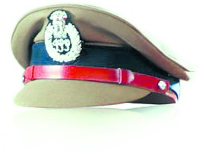 Night came, he ate at the chowk and returned to duty! | रात्री आला, चौकातच जेवला अन् कर्तव्यावर परतला! Night came, he ate at the chowk and returned to duty! | रात्री आला, चौकातच जेवला अन् कर्तव्यावर परतला!