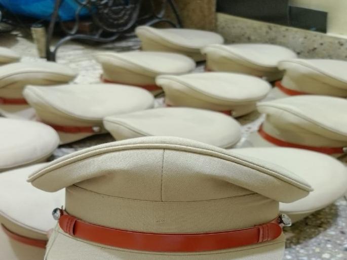 Chhatrapati Sambhajinagar Police Commissioner's Diwali visit to officers, transfers of 15 senior police inspectors | छत्रपती संभाजीनगर पोलिस आयुक्तांची अधिकाऱ्यांना दिवाळी भेट, पोलिस निरीक्षकांच्या बदल्या Chhatrapati Sambhajinagar Police Commissioner's Diwali visit to officers, transfers of 15 senior police inspectors | छत्रपती संभाजीनगर पोलिस आयुक्तांची अधिकाऱ्यांना दिवाळी भेट, पोलिस निरीक्षकांच्या बदल्या
