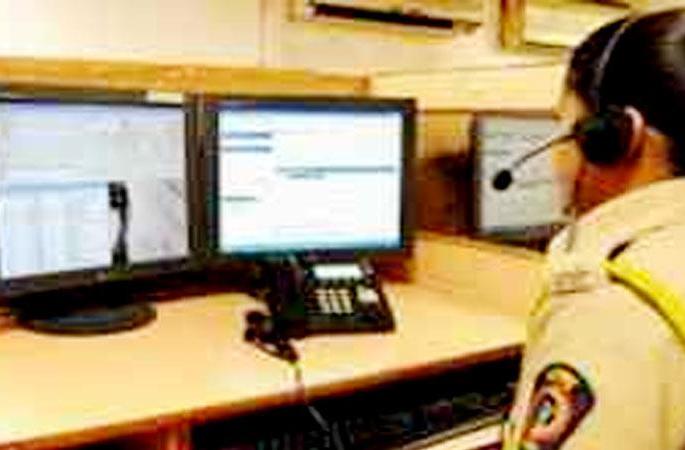 CoronaVirus Lockdown: Parents die ill, relatives | CoronaVirus Lockdown : आई-वडील आजारी, नातेवाईक वारले, प्रवासासाठी अनेकांची बनवेगिरी CoronaVirus Lockdown: Parents die ill, relatives | CoronaVirus Lockdown : आई-वडील आजारी, नातेवाईक वारले, प्रवासासाठी अनेकांची बनवेगिरी