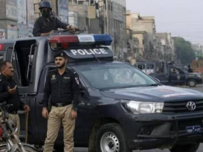 Pakistan terrorist attack on police headquarters minimum 5 killed Ansarul Jihad terrorist group takes responsibility | पाकिस्तानमध्ये पोलीस मुख्यालय, चेक पोस्टवर दहशतवादी हल्ला, किमान ५ जण ठार Pakistan terrorist attack on police headquarters minimum 5 killed Ansarul Jihad terrorist group takes responsibility | पाकिस्तानमध्ये पोलीस मुख्यालय, चेक पोस्टवर दहशतवादी हल्ला, किमान ५ जण ठार