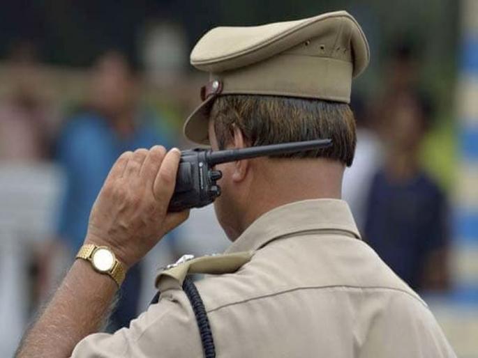 Police Commissionerate: Transfers of 27 Police Officers | पोलीस आयुक्तालय : २७ पोलीस अधिकाऱ्यांच्या बदल्या Police Commissionerate: Transfers of 27 Police Officers | पोलीस आयुक्तालय : २७ पोलीस अधिकाऱ्यांच्या बदल्या
