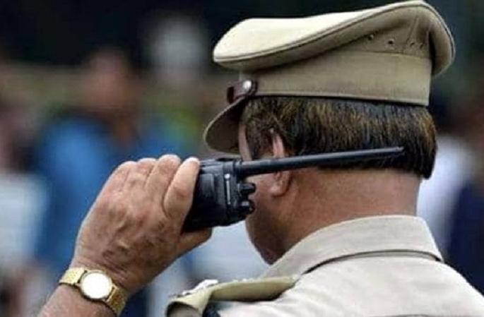 cop suspended for dereliction of duty pro pak slogan case hubli rural police bangalore karnataka police | पाक समर्थनात घोषणाबाजी प्रकरण : तपासात विलंब केल्याप्रकरणी पोलीस निरीक्षक निलंबित cop suspended for dereliction of duty pro pak slogan case hubli rural police bangalore karnataka police | पाक समर्थनात घोषणाबाजी प्रकरण : तपासात विलंब केल्याप्रकरणी पोलीस निरीक्षक निलंबित