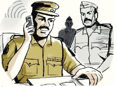 CoronaVirus News in Mumbai: Attack on police again | CoronaVirus News in Mumbai: टोळक्यांना हटकल्याच्या रागातून पोलिसांवर पुन्हा हल्ला