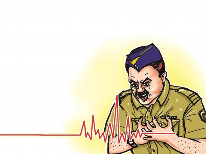 Not tolerated, can't even say: Ann Duty of five policemen per month | पोलिसांच्या अंगात बळ; पण छातीत कळ..! सहन होईना, सांगताही येईना Not tolerated, can't even say: Ann Duty of five policemen per month | पोलिसांच्या अंगात बळ; पण छातीत कळ..! सहन होईना, सांगताही येईना