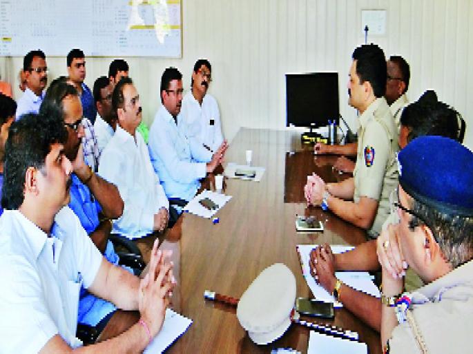 Pimpri-Chinchwad Small Industries Association takes up the steps taken by the Deputy Commissioner | वाढत्या चो-या रोखण्याबाबत उपाययोजना राबवा, पिंपरी-चिंचवड लघुउद्योग संघटनेने पोलीस उपायुक्तांची घेतली भेट Pimpri-Chinchwad Small Industries Association takes up the steps taken by the Deputy Commissioner | वाढत्या चो-या रोखण्याबाबत उपाययोजना राबवा, पिंपरी-चिंचवड लघुउद्योग संघटनेने पोलीस उपायुक्तांची घेतली भेट