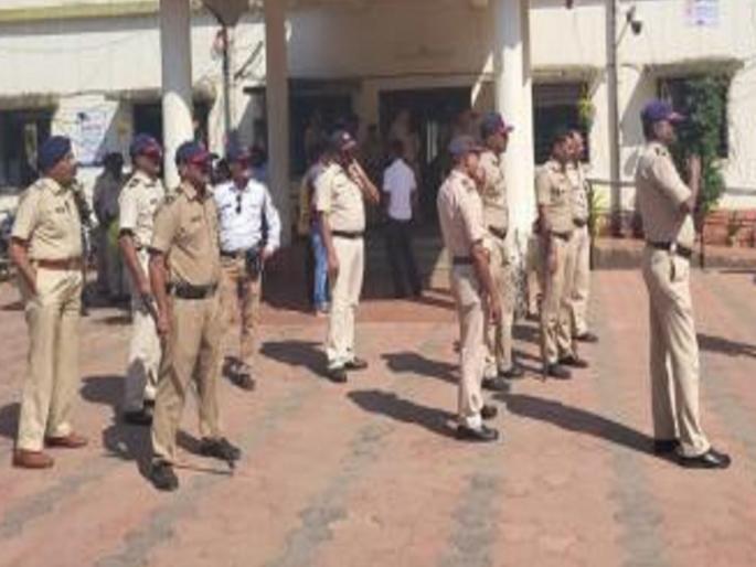 Health of police in Sindhudurg district is deteriorating, additional work stress | सावधान..! सिंधुदुर्ग जिल्ह्यातील पोलिसांचे आरोग्य बिघडतेय, अतिरिक्त कामाचा ताणतणाव Health of police in Sindhudurg district is deteriorating, additional work stress | सावधान..! सिंधुदुर्ग जिल्ह्यातील पोलिसांचे आरोग्य बिघडतेय, अतिरिक्त कामाचा ताणतणाव