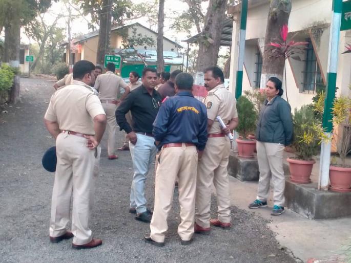 Suspicion of International Racket Behind Whale Smuggling; Search begins | व्हेल माशाच्या उल्टी तस्करीमागे आंतरराष्ट्रीय रॅकेटचा संशय; शोधकार्य सुरू Suspicion of International Racket Behind Whale Smuggling; Search begins | व्हेल माशाच्या उल्टी तस्करीमागे आंतरराष्ट्रीय रॅकेटचा संशय; शोधकार्य सुरू