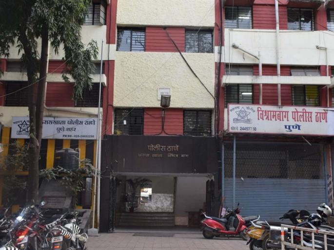 Pune: Unnatural relationship in exchange for alcohol; Argument between the two, murder by stabbing the head, mouth, and neck | Pune: दारूच्या बदल्यात अनैसर्गिक संबंध; दोघांच्यात वाद, डोकं, तोंड, गळ्यावर चाकूने वार करून खून