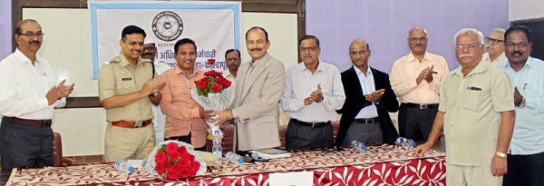 Kolhapur: Give place to retired police organization office: Abhinav Deshmukh | कोल्हापूर : निवृत्त पोलीस संघटनेच्या कार्यालयाला जागा देऊ : अभिनव देशमुख