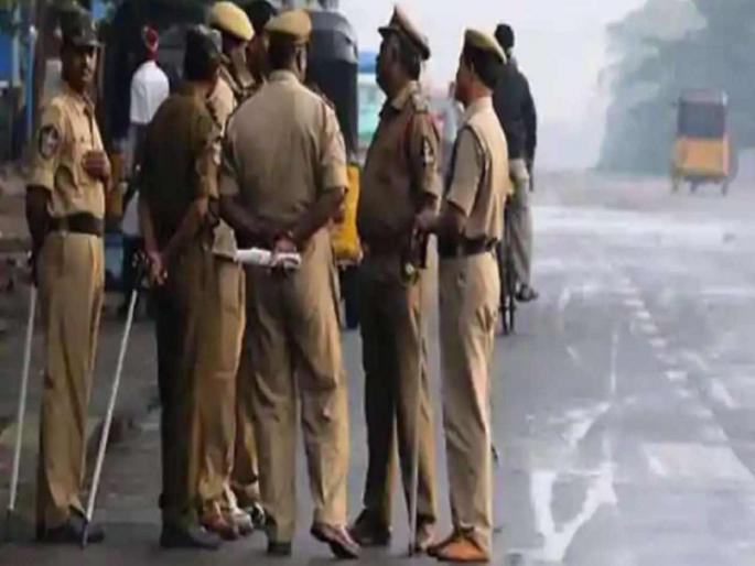 Goa Crime Boyfriend beating his girlfriend for a trivial reason | गोवा : क्षुल्लक कारणावरून प्रियकराची प्रेयसीला मारहाण Goa Crime Boyfriend beating his girlfriend for a trivial reason | गोवा : क्षुल्लक कारणावरून प्रियकराची प्रेयसीला मारहाण