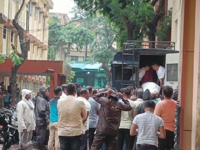 policeman dies of heart attack while on duty in wardha | ‘ऑन ड्यूटी’ हृदयविकाराचा झटका; पोलीस अंमलदाराचा मृत्यू policeman dies of heart attack while on duty in wardha | ‘ऑन ड्यूटी’ हृदयविकाराचा झटका; पोलीस अंमलदाराचा मृत्यू