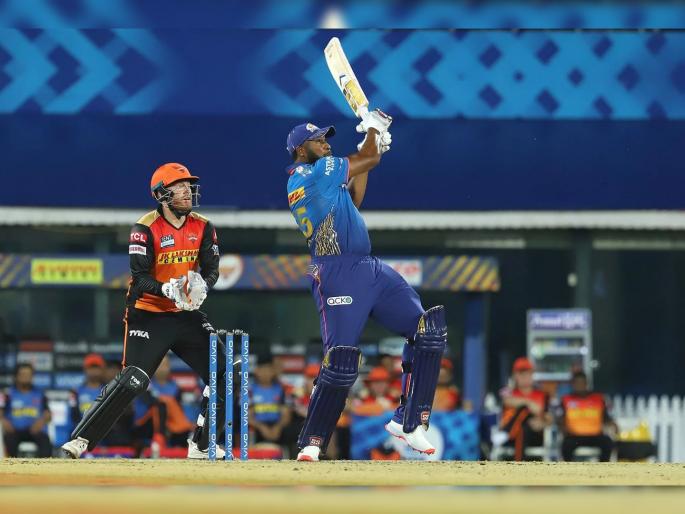 IPL 2021 MI vs SRH Live T20 Score : Kieron Pollard with a monstrous 105 metre 6, biggest six of IPL 2021, Video | IPL 2021, MI vs SRH T20 Live : किरॉन पोलार्डचा मॉन्स्टर SIX पाहिलात का?; आयपीएल २०२१मधील सर्वात उत्तुंग षटकार, Video