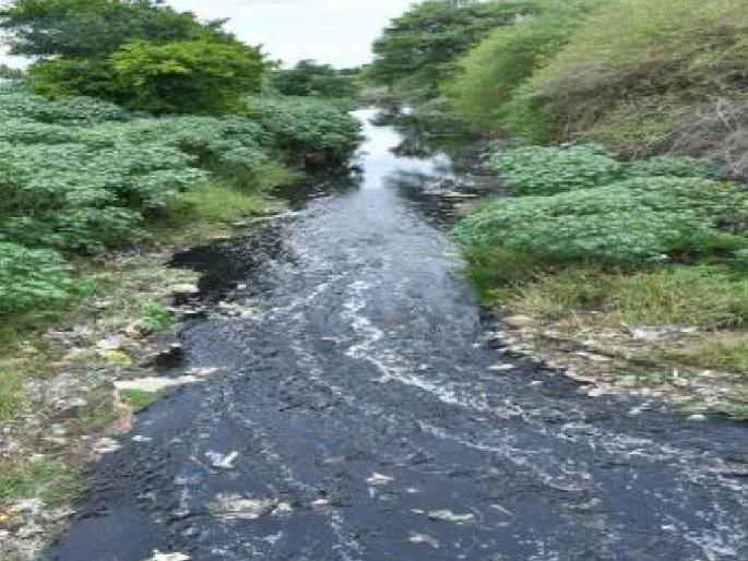 Notices to 24 industries in Kolhapur causing pollution, neglect despite repeated notices | प्रदूषणास कारणीभूत कोल्हापुरातील २४ उद्योगांना नोटीसा, वारंवार सूचना देऊनही दुर्लक्ष Notices to 24 industries in Kolhapur causing pollution, neglect despite repeated notices | प्रदूषणास कारणीभूत कोल्हापुरातील २४ उद्योगांना नोटीसा, वारंवार सूचना देऊनही दुर्लक्ष