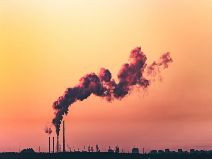 Pollution levels in Chhatrapati Sambhajinagar towards danger; 1.8 million tonnes of carbon emissions in two years | छत्रपती संभाजीनगरात प्रदूषणाची पातळी धोक्याच्या दिशेने; दोन वर्षांत १८ लाख टन कार्बन उत्सर्जन