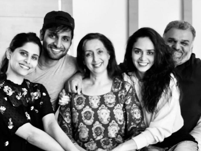 'Pondicherry' Movie will start with new year of Amrita Khanvilkar | 'पाँडेचेरी' द्वारे अमृता करणार नवीन वर्षाची दणक्यात सुरुवात,फोटो शेअर करत दिली माहिती 'Pondicherry' Movie will start with new year of Amrita Khanvilkar | 'पाँडेचेरी' द्वारे अमृता करणार नवीन वर्षाची दणक्यात सुरुवात,फोटो शेअर करत दिली माहिती