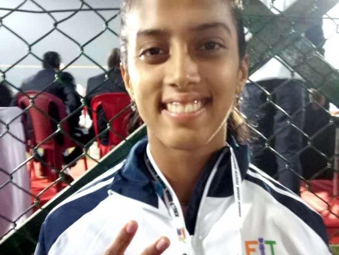 Khelo India: abhay and purva won gold medal in Athletics for Maharastra | खेलो इंडिया : अ‍ॅथलेटिक्समध्ये अभय व पूर्वाची सोनेरी झेप