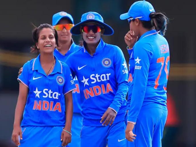 1.5 crore land of Indian cricketer Poonam Yadav was snatched by officials-land mafias; Manipulation of documents, father is doing rounds of officers | भारतीय क्रिकेटपटूची १.५ कोटींची जमीन अधिकारी-भूमाफियांनी लाटली; कागदपत्रांत हेराफेरी, बाप फेऱ्या मारतोय 1.5 crore land of Indian cricketer Poonam Yadav was snatched by officials-land mafias; Manipulation of documents, father is doing rounds of officers | भारतीय क्रिकेटपटूची १.५ कोटींची जमीन अधिकारी-भूमाफियांनी लाटली; कागदपत्रांत हेराफेरी, बाप फेऱ्या मारतोय