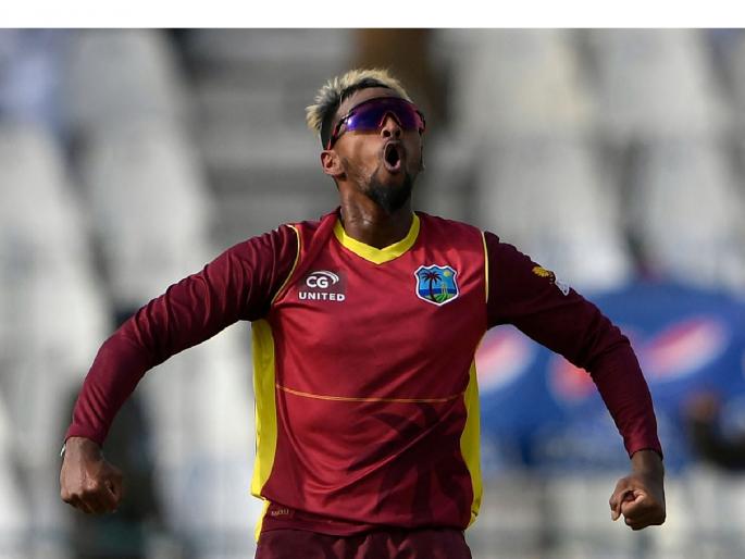 Before the third PAKvWI ODI, Nicholas Pooran bowled just three balls in international cricket, Today, the west indies captain bagged four wickets | PAK vs WI 3rd ODI : अरे देवा!; यष्टिरक्षक Nicholas Pooranच्या गोलंदाजीसमोर पाकिस्तानने टेकले गुडघे, २९ धावांत ४ गडी परतले