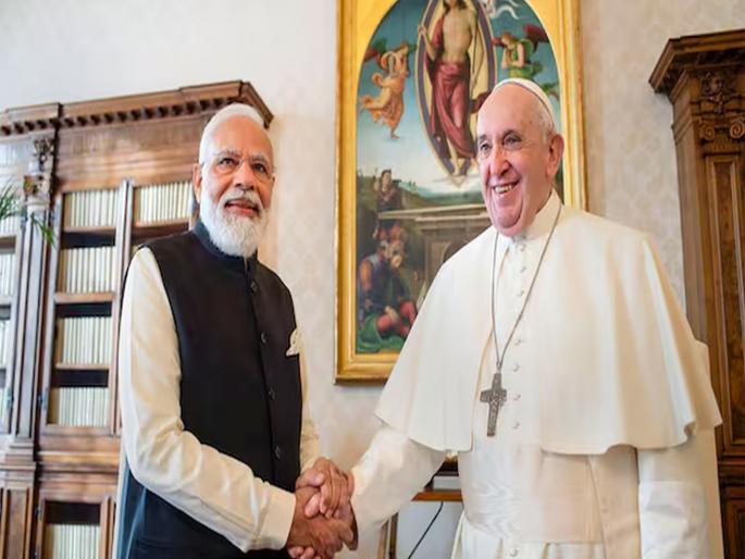 The Pope Francis was scheduled to visit India at the end of the year at the invitation of the Prime Minister. | पंतप्रधानांच्या निमंत्रणावरून वर्षअखेरीस पोप येणार होते भारत दौऱ्यावर  The Pope Francis was scheduled to visit India at the end of the year at the invitation of the Prime Minister. | पंतप्रधानांच्या निमंत्रणावरून वर्षअखेरीस पोप येणार होते भारत दौऱ्यावर