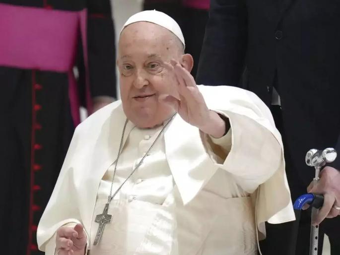 Pope Francis passes away, took his last breath in Vatican City after a long illness | Pope Francis: पोप फ्रान्सिस यांचं निधन, दीर्घ आजारपणानंतर व्हॅटिकन सिटी येथे घेतला अखेरचा श्वास
