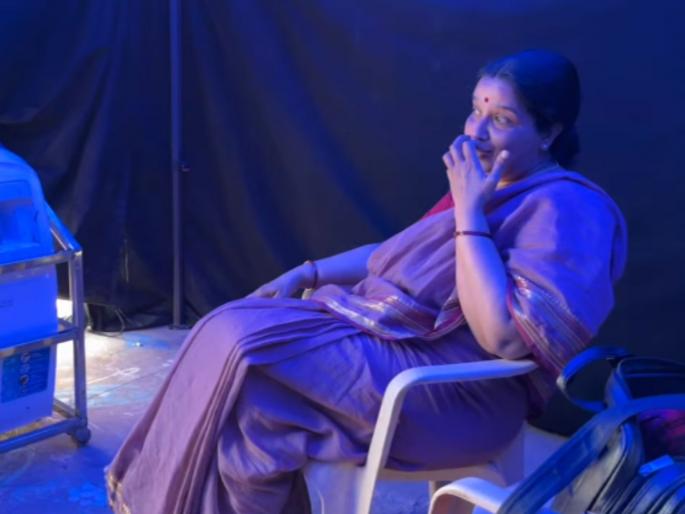 Popular actress tulsi from announces retirement from the film industry at the age of 57 | सिनेसृष्टीतील लोकप्रिय अभिनेत्रीने केली निवृत्तीची घोषणा; ३०० हून अधिक सिनेमांमध्ये केलंय काम Popular actress tulsi from announces retirement from the film industry at the age of 57 | सिनेसृष्टीतील लोकप्रिय अभिनेत्रीने केली निवृत्तीची घोषणा; ३०० हून अधिक सिनेमांमध्ये केलंय काम