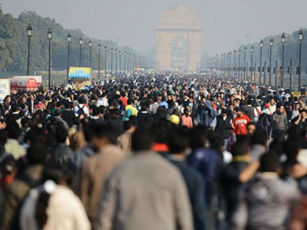India is set to overtake China next year as the worlds most population country united nations report | भारत पुढच्याच वर्षी बनणार सर्वाधिक लोकसंख्येचा देश, चीनला टाकणार मागे  India is set to overtake China next year as the worlds most population country united nations report | भारत पुढच्याच वर्षी बनणार सर्वाधिक लोकसंख्येचा देश, चीनला टाकणार मागे