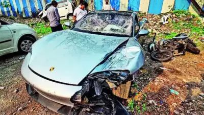 Porsche car crash case Joint investigation of ten accused in Kalyaninagar accident case will be held | Porsche car crash case: कल्याणीनगर अपघात प्रकरणातील दहा आरोपींची हाेणार एकत्रित चौकशी Porsche car crash case Joint investigation of ten accused in Kalyaninagar accident case will be held | Porsche car crash case: कल्याणीनगर अपघात प्रकरणातील दहा आरोपींची हाेणार एकत्रित चौकशी