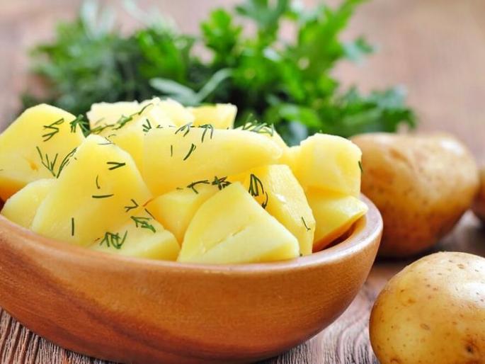 Do you gain weight by eating potatoes? - So what can be done to prevent you from becoming a potato? | बटाटा खाण्यानं वजन वाढतं?- मग आपलाच बसका बटाटा होवू नये म्हणून काय करता येईल?