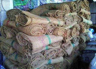 The teacher's account of vacant bags | शिक्षक देणार रिकाम्या पोत्यांचा हिशेब
