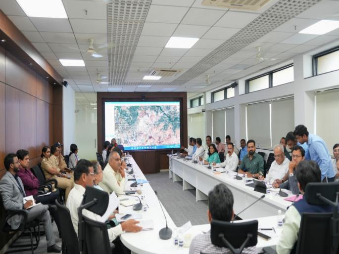 pimpari-chinchwad news a crucial roadmap to relieve Hinjewadi-Wagholi-Shikrapur traffic congestion | हिंजवडी–वाघोली–शिक्रापूर वाहतूक कोंडीमुक्तीसाठी निर्णायक ‘रोडमॅप’...!