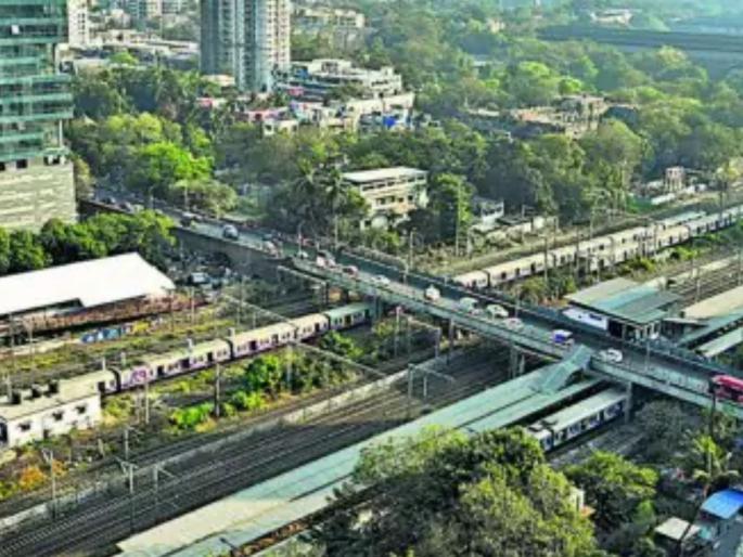 Opposition to demolition of Prabhadevi bridge, Uddhav Sena launched a signature campaign while MNS protested | प्रभादेवी पूल पाडण्यास विरोध, उद्धवसेनेने राबविली सह्यांची मोहीम तर ‘मनसे’चे आंदोलन Opposition to demolition of Prabhadevi bridge, Uddhav Sena launched a signature campaign while MNS protested | प्रभादेवी पूल पाडण्यास विरोध, उद्धवसेनेने राबविली सह्यांची मोहीम तर ‘मनसे’चे आंदोलन