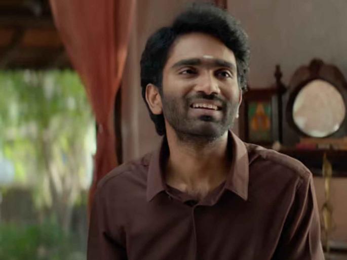 tamil actor pradeep ranganthan gave three blockbuster now getting fees 12 crore | ना सिक्स पॅक अॅब्स ना फिल्मी बॅकग्राऊंड, बॅक टू बॅक ब्लॉकबस्टर देणारा हा अभिनेता कोण? tamil actor pradeep ranganthan gave three blockbuster now getting fees 12 crore | ना सिक्स पॅक अॅब्स ना फिल्मी बॅकग्राऊंड, बॅक टू बॅक ब्लॉकबस्टर देणारा हा अभिनेता कोण?