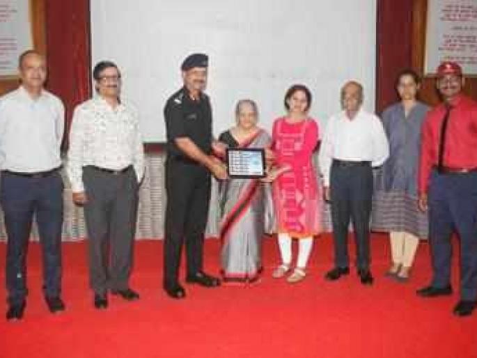 Unveiling of 'My Special Stamp' by Army Postal Service | आर्मी पोस्टल सर्व्हिसद्वारे ‘माय स्पेशल स्टॅम्प’चे अनावरण Unveiling of 'My Special Stamp' by Army Postal Service | आर्मी पोस्टल सर्व्हिसद्वारे ‘माय स्पेशल स्टॅम्प’चे अनावरण